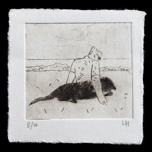 This print features a serene landscape with a figure seated on a rock in the foreground, gazing out at the distant sea. In the background, mountains are visible.

**Color Palette:**

* Soft blue-green hues
* Gentle beige tones

**Print Details:**

* Signed and dated by the artist
* Technique: TetraPak (a type of pulp paper-making process)
* Edition number: 8/10