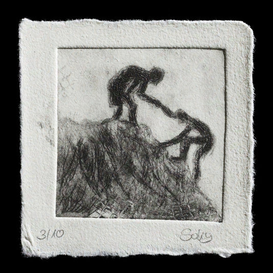 This drypoint print by Susanne Krummrey, titled 'Helfende Hand,' features a poignant scene of two figures assisting each other, conveying a sense of mutual support and aid. The monochromatic palette with shades of gray adds depth to the emotional intensity of the moment depicted in this intimate piece.
