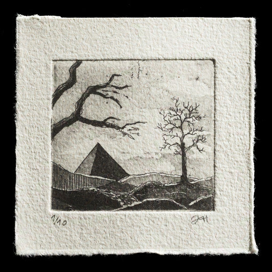 "wie der Baum zur Pyramide kam." by Julian Herstatt